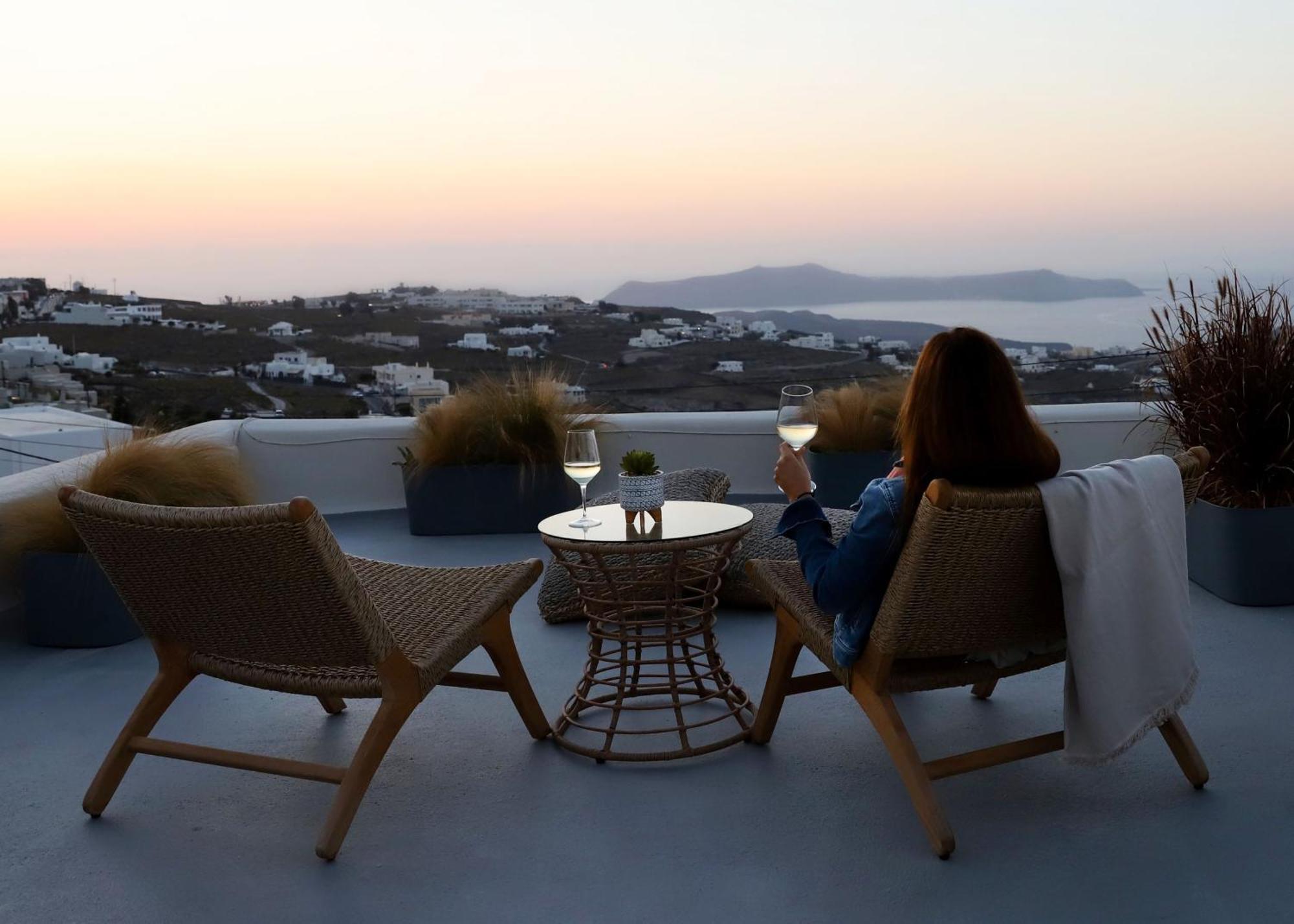 Arxegono Cave Houses Santorini Pyrgos Kallistis ภายนอก รูปภาพ